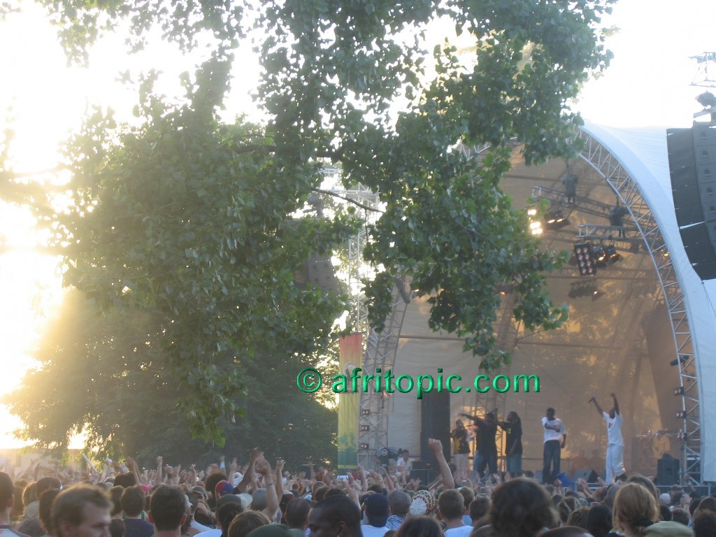 ../Images/14-160706a 100.jpg